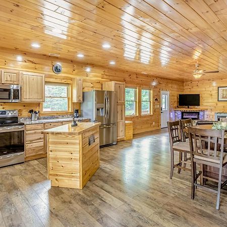Hilltop Cabin Bryson City Exterior foto
