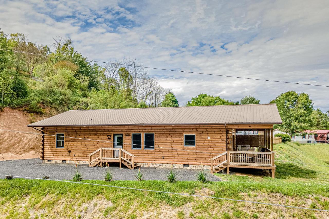 Hilltop Cabin Bryson City Exterior foto